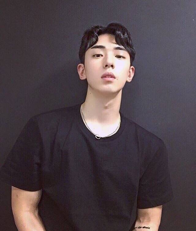 容柔琴钧