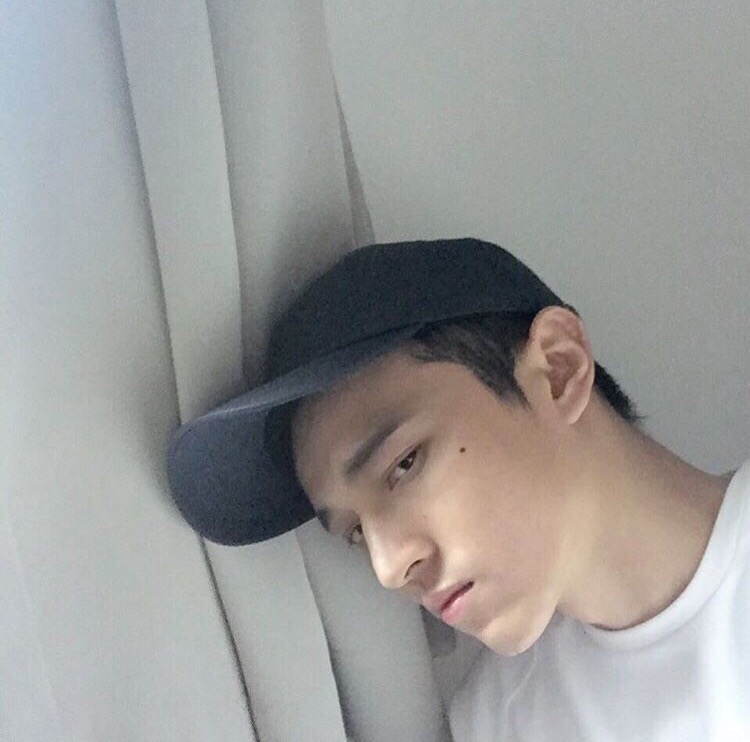 闵芸朋乐