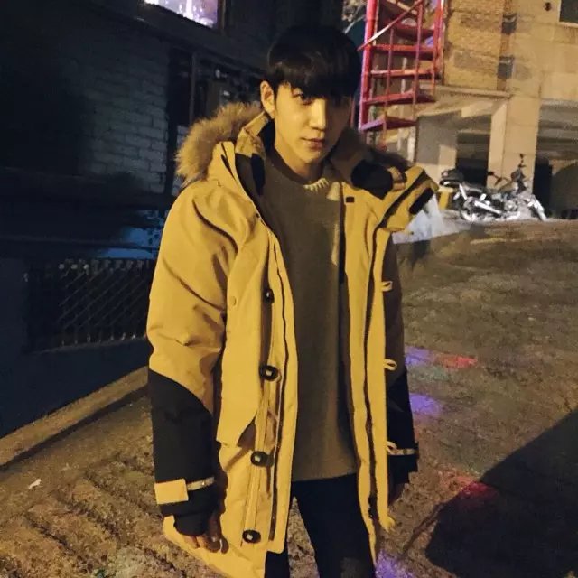 赫连娴行彪