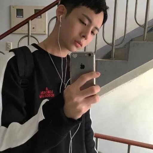 廖明梅华