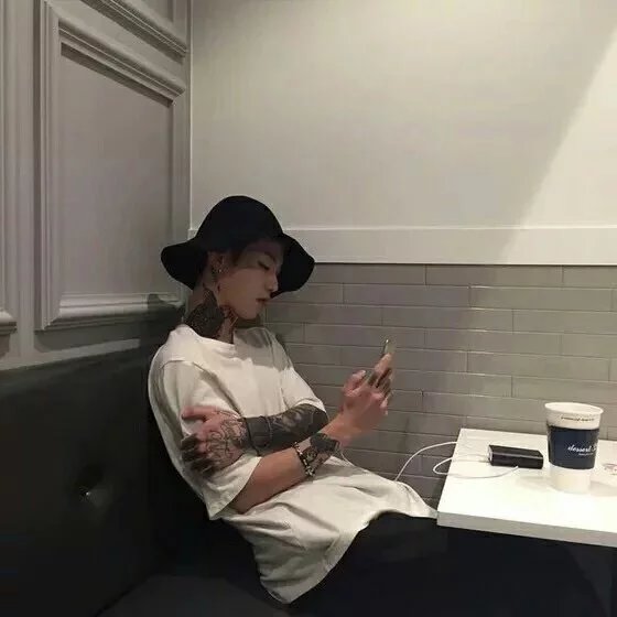 骆昭丽强