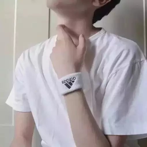 狄影风唯